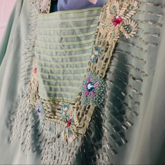 Vintage 80s Butterfly Blouse - Picture 4 of 6